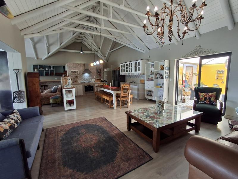 4 Bedroom Property for Sale in Duyker Eiland Western Cape